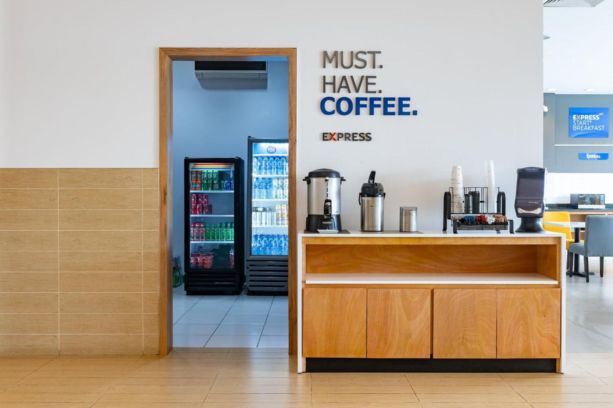 Holiday Inn Express Managua By Ihg Kültér fotó